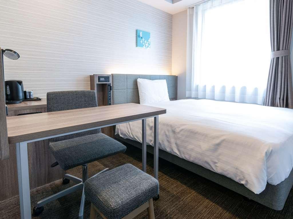 Comfort Hotel Nagoya Shinkansenguchi Bilik gambar